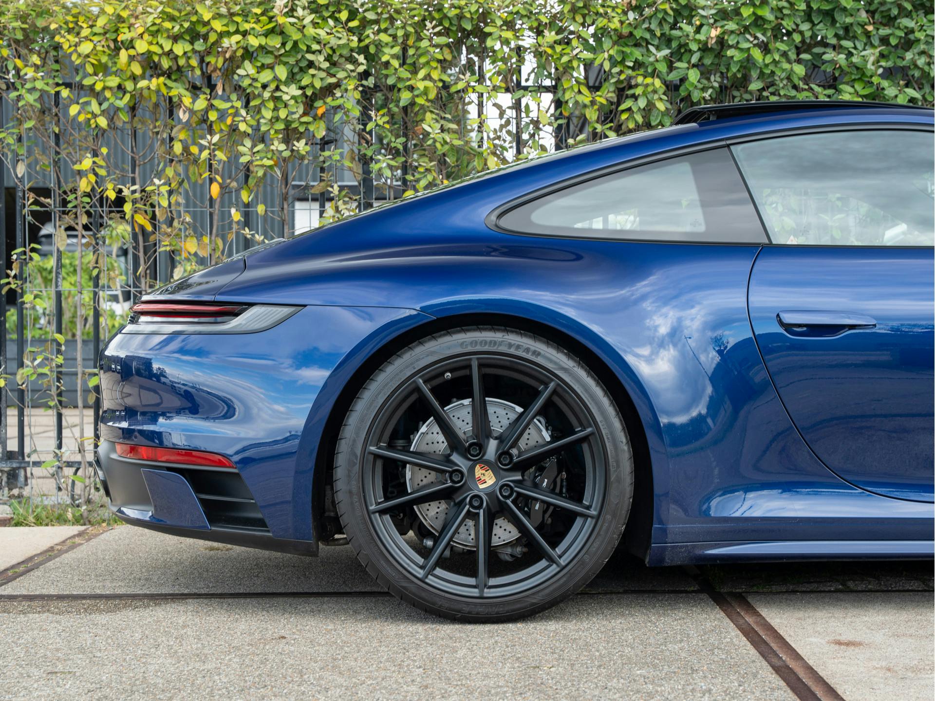 Porsche 911 3.0 Carrera 4S | Vierwielbesturing | Sport-Design | Bose | Sport-uitlaat